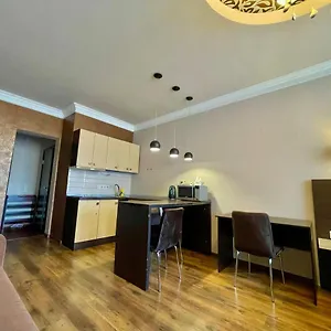Elegant Апартаменты Киев